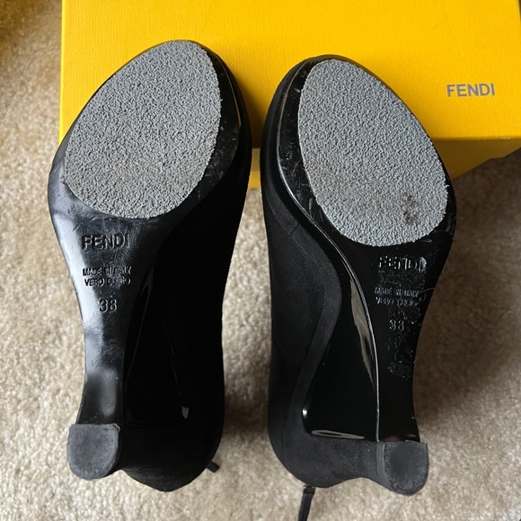 Fendi mesh and suede booties, gently used - Picture 3 of 14